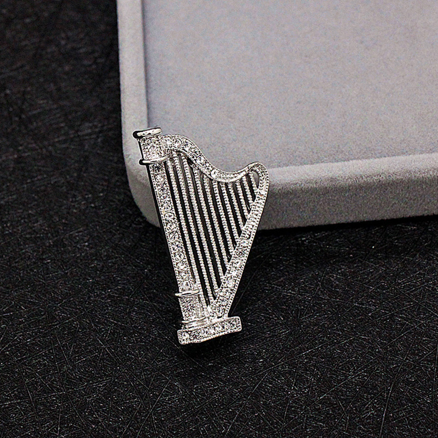 Bild Strass Musikinstrument Br – Musical Instrument Image Bewertung und Preis